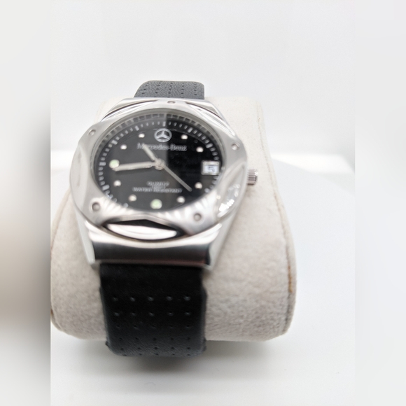 Designer $500 Mercedes Benz Classic Car Wheel Rim Watch - Picture 8 of 13